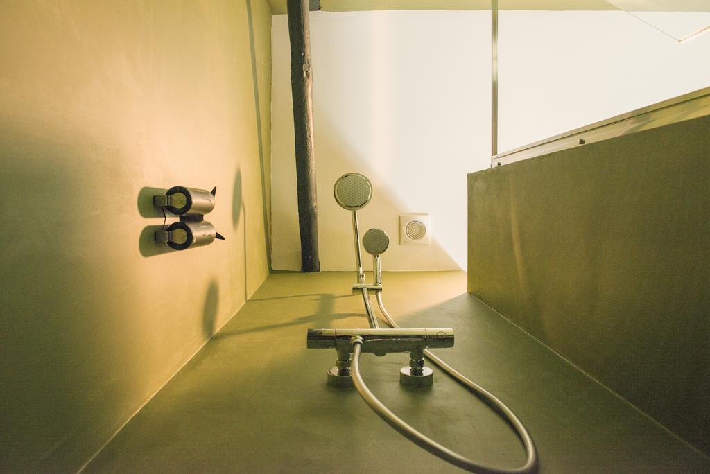 Kamer 2 van B&B De HEEREN van TUIL regendouche